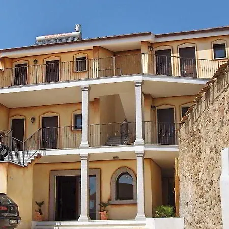 Bed Sandalia Nocleg ze śniadaniem Badesi