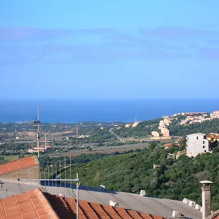 Bed Sandalia Nocleg ze śniadaniem Badesi